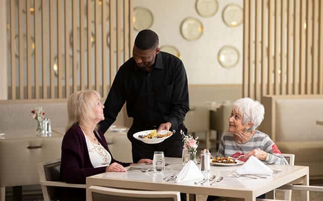 senior dining options in Woodland Hills